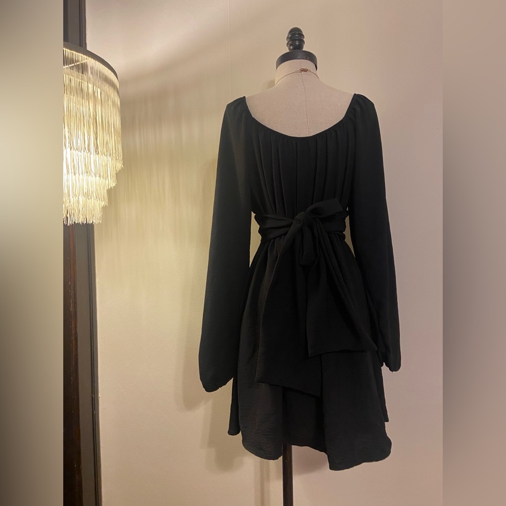 Black Dress - Picture 2 of 2